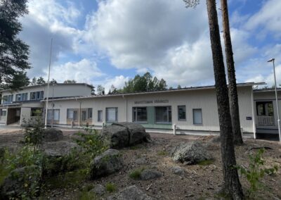 Neuvottoman koulu ja päiväkoti
